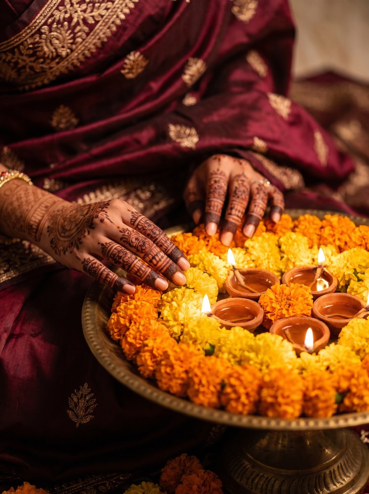 mehndi by lamplight